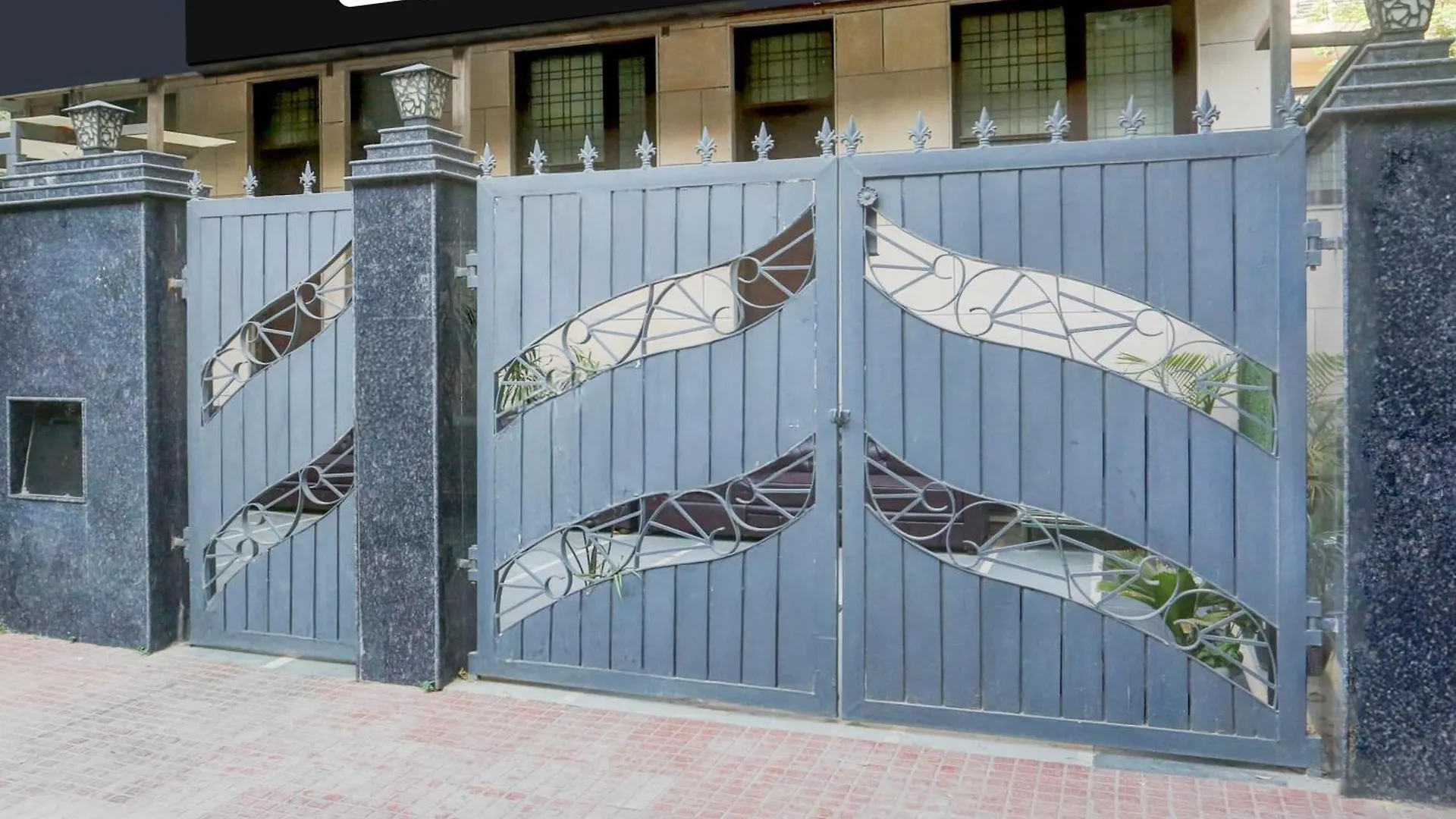 Super Townhouse Sushant Lok Phase 1 Formerly Hotel Neven Gurgáon