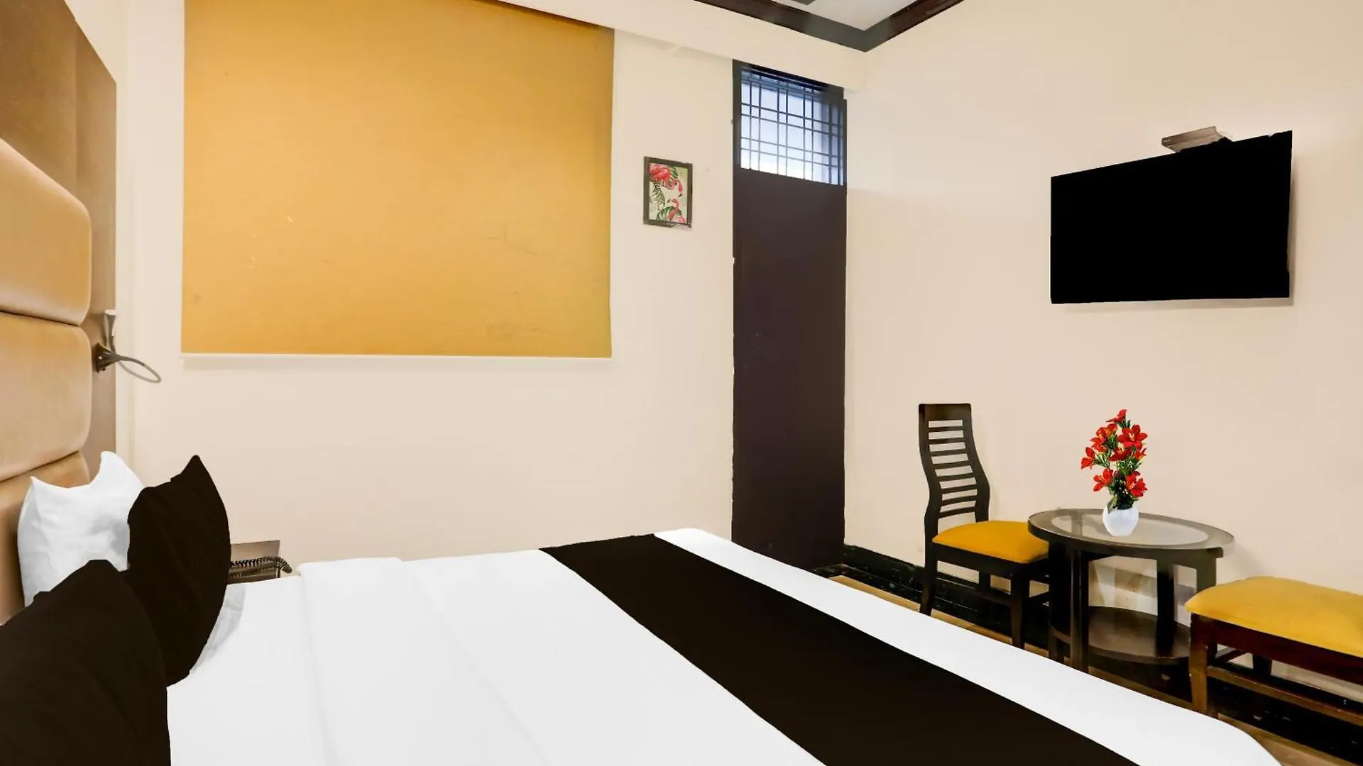 Super Townhouse Sushant Lok Phase 1 Formerly Hotel Neven Gurgaon